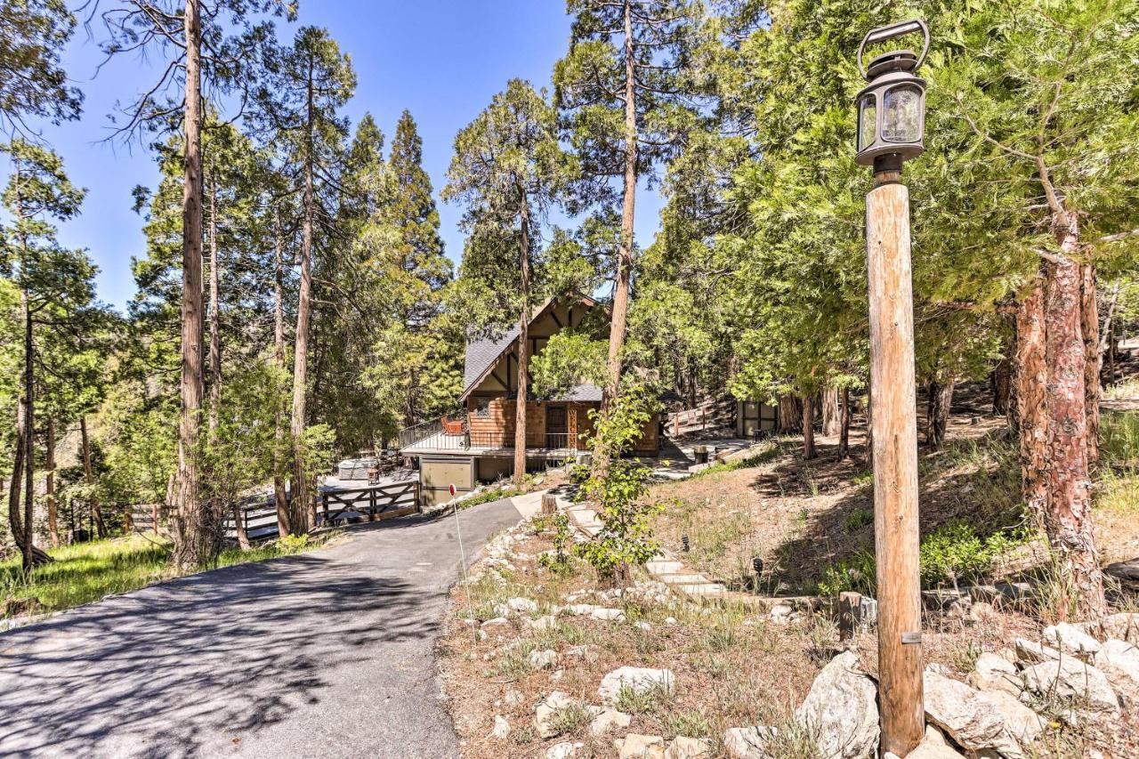 Spacious Lake Arrowhead Cabin With Jacuzzi Spa! Villa Exterior photo